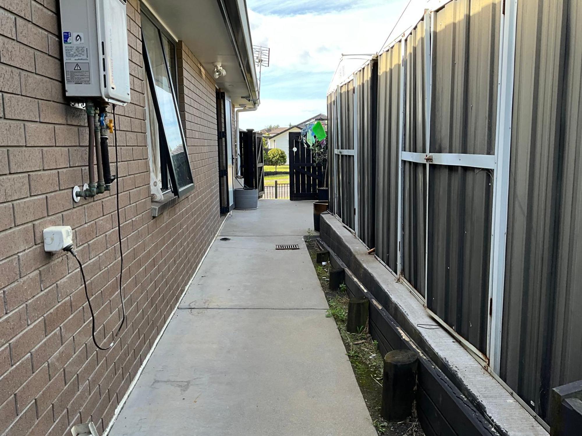 New Two Bedroom House Attached To Main House Holiday home *